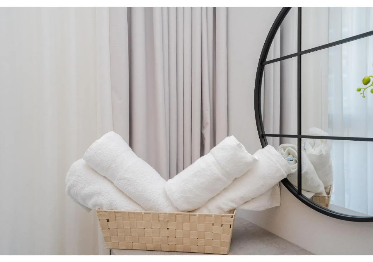 Apartment Modern 1Br Apt Noor 1 With Serene Outlook By Vibel Dubai United Arab Emirates