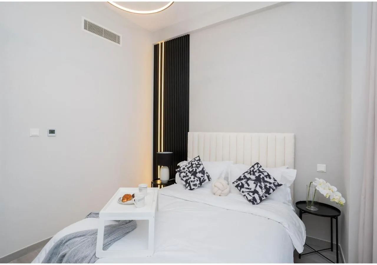 Modern 1Br Apt Noor 1 With Serene Outlook By Vibel Dubai 0*,
